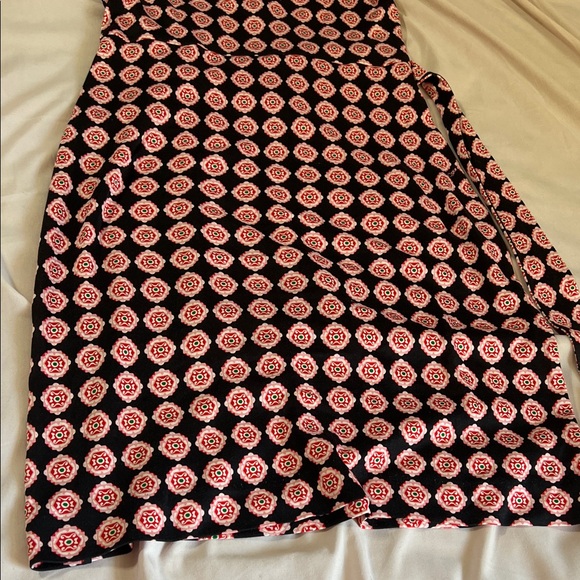 Diane von Furstenberg Zoe Silk Faux Wrap Dress - Size 0 - Picture 3 of 5